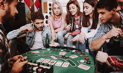 Jugar al poker online con amigos